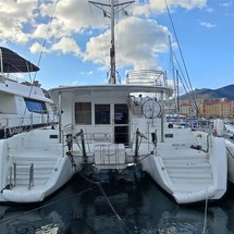 Lagoon 39