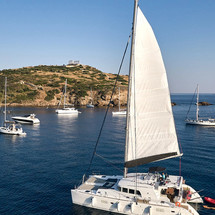 Lagoon 500
