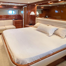 Falcon Yachts 86