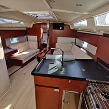 Hanse 418