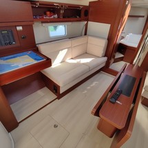 Hanse 418