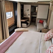 Lagoon SEVENTY 8