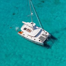 Lagoon 42