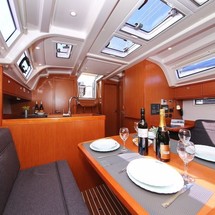 Bavaria 37 Cruiser