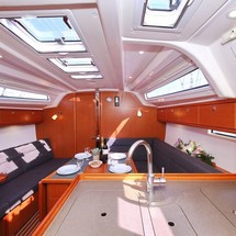 Bavaria 37 Cruiser
