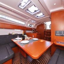 Bavaria 37 Cruiser
