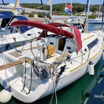 Beneteau Oceanis 37