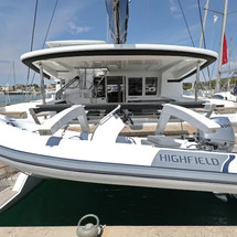 Lagoon 52