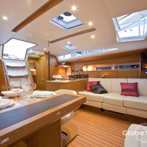 Jeanneau 53