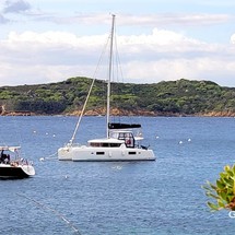 Lagoon 42