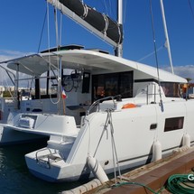 Lagoon 42