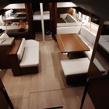 Beneteau Oceanis 51.1