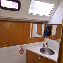 Jeanneau 53