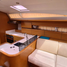 Jeanneau 53