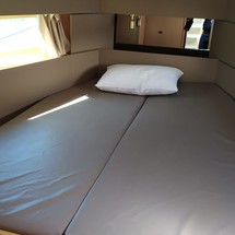 Beneteau Oceanis 38
