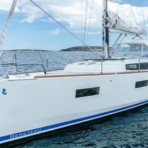Beneteau Oceanis 38