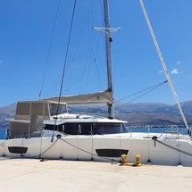 Fountaine Pajot Astréa 42