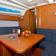 Bavaria 37 Cruiser