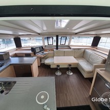 Fountaine Pajot Astréa 42