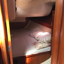 Dufour 425