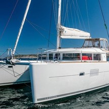 Lagoon 400