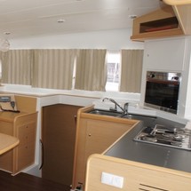 Lagoon 400