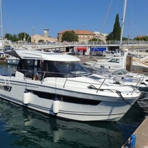 Jeanneau Merry Fisher 895