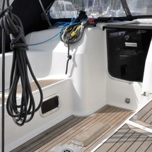 Dufour 40