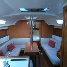 Beneteau Oceanis 34