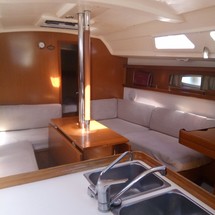 Beneteau Oceanis 34