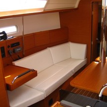 Jeanneau Sun Odyssey 379
