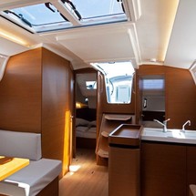 Jeanneau Sun Odyssey 410