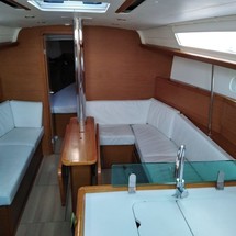 Jeanneau Sun Odyssey 389