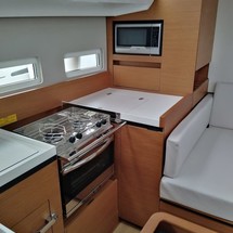 Jeanneau Sun Odyssey 410