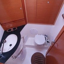 Bavaria 40