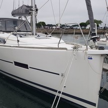 Dufour 382