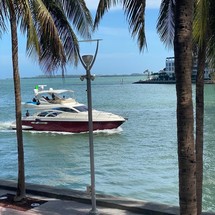 Azimut 50 Fly Galley Up