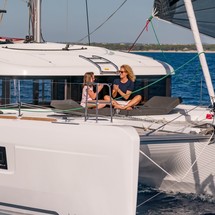 Lagoon 40