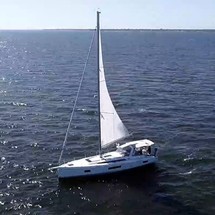 Beneteau Oceanis 51.1