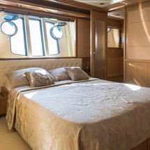 Custom Line Navetta 26 Crescendo