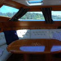 Broward 80 pilot house