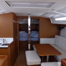 Jeanneau Sun Odyssey 440