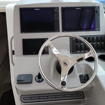 Boston Whaler 315 Conquest