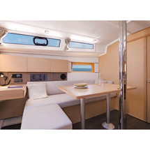 Beneteau Oceanis 38.1