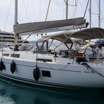 Hanse 458