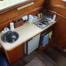 1999 27 hike built aluminum patrol boat w/ trailer