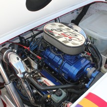 Pro-line 2950 mid cabin