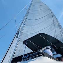 Lagoon 620
