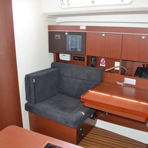 Hanse 415