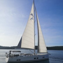Hanse 588